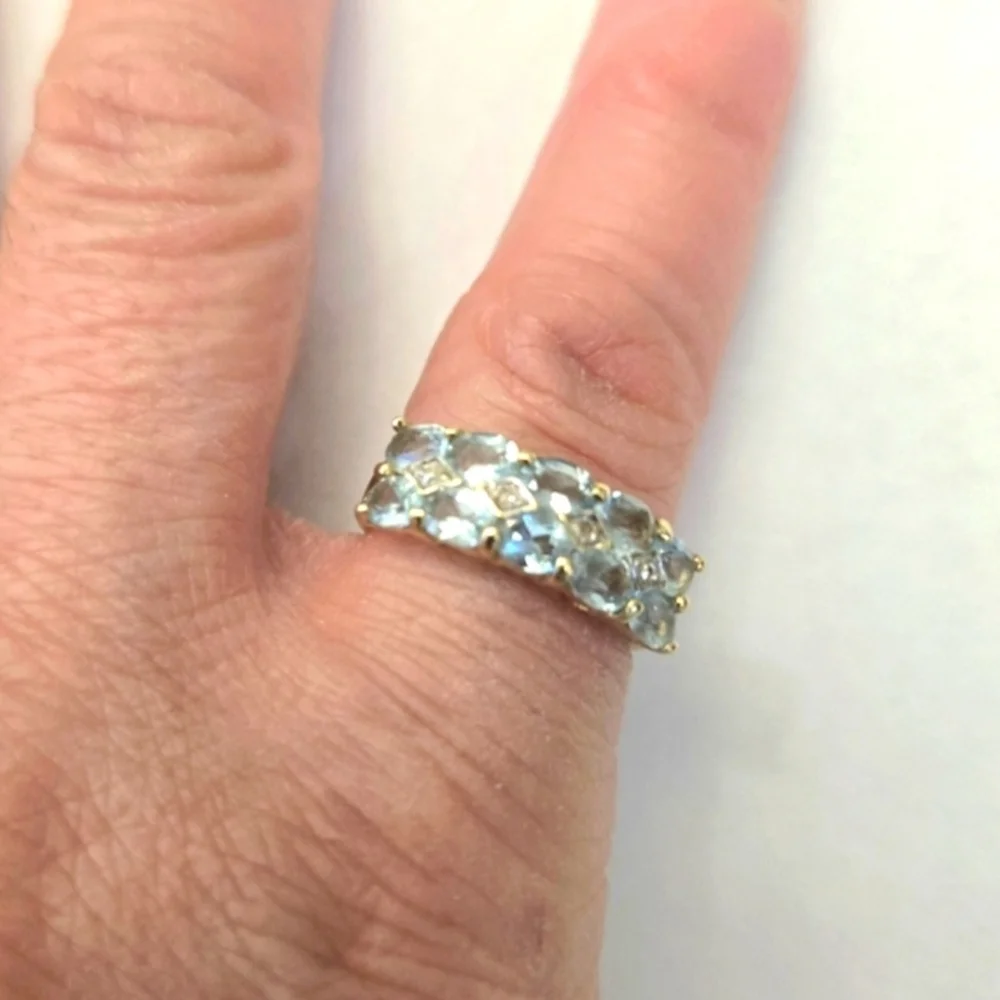 14kt Solid Yellow Gold Aquamarine And Diamond Ring